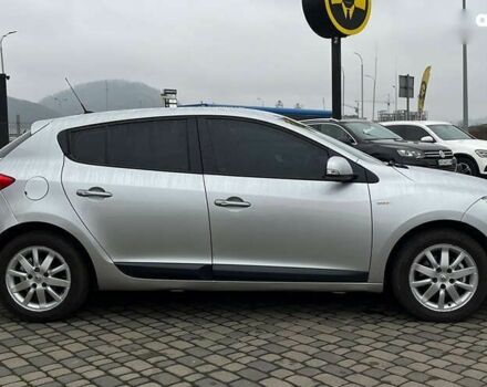 Рено Меган, объемом двигателя 1.5 л и пробегом 260 тыс. км за 7200 $, фото 7 на Automoto.ua