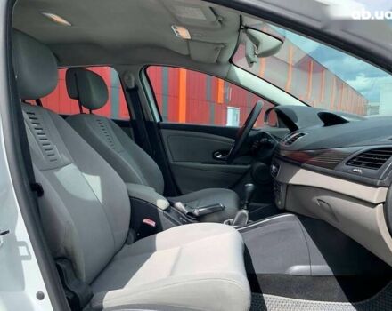 Рено Меган, объемом двигателя 1.5 л и пробегом 283 тыс. км за 7490 $, фото 8 на Automoto.ua