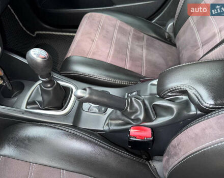 Рено Меган, объемом двигателя 1.5 л и пробегом 278 тыс. км за 6400 $, фото 47 на Automoto.ua