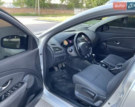 Рено Меган, объемом двигателя 1.5 л и пробегом 220 тыс. км за 7650 $, фото 11 на Automoto.ua
