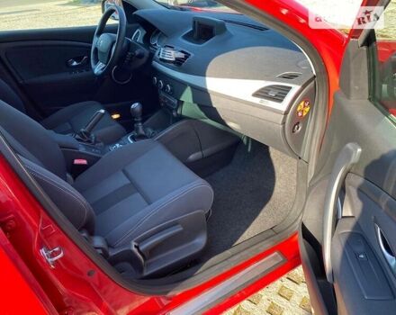 Рено Меган, объемом двигателя 0 л и пробегом 229 тыс. км за 7500 $, фото 13 на Automoto.ua