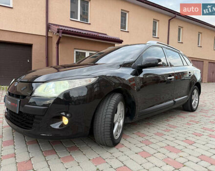 Рено Меган, объемом двигателя 1.5 л и пробегом 278 тыс. км за 6400 $, фото 16 на Automoto.ua
