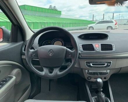 Рено Меган, объемом двигателя 1.5 л и пробегом 283 тыс. км за 7490 $, фото 13 на Automoto.ua
