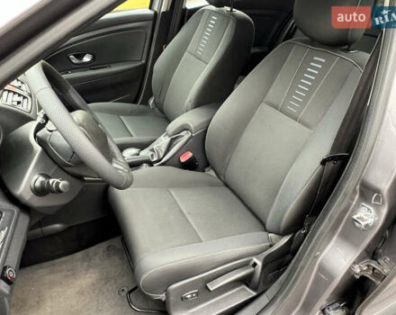 Рено Меган, объемом двигателя 1.6 л и пробегом 216 тыс. км за 6800 $, фото 37 на Automoto.ua