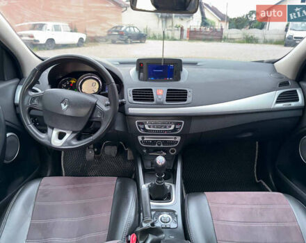Рено Меган, объемом двигателя 1.5 л и пробегом 278 тыс. км за 6400 $, фото 61 на Automoto.ua