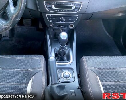 Рено Меган, об'ємом двигуна 1.5 л та пробігом 243 тис. км за 7400 $, фото 4 на Automoto.ua