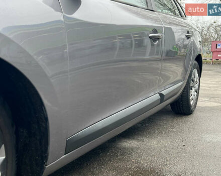 Рено Меган, объемом двигателя 1.6 л и пробегом 216 тыс. км за 6800 $, фото 15 на Automoto.ua