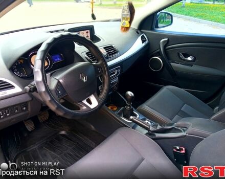Рено Меган, объемом двигателя 1.4 л и пробегом 191 тыс. км за 6850 $, фото 9 на Automoto.ua