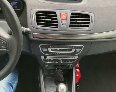 Рено Меган, объемом двигателя 1.46 л и пробегом 265 тыс. км за 6600 $, фото 14 на Automoto.ua