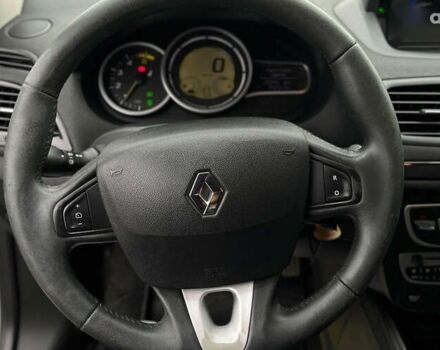 Рено Меган, объемом двигателя 1.5 л и пробегом 260 тыс. км за 7200 $, фото 19 на Automoto.ua