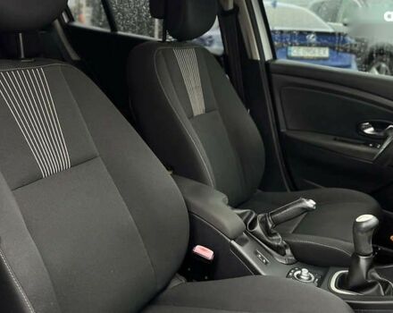 Рено Меган, объемом двигателя 1.5 л и пробегом 260 тыс. км за 7200 $, фото 10 на Automoto.ua