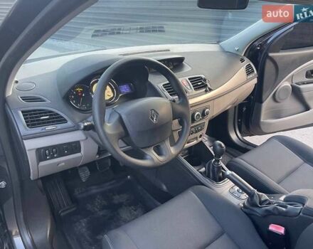 Рено Меган, об'ємом двигуна 1.6 л та пробігом 223 тис. км за 6800 $, фото 31 на Automoto.ua