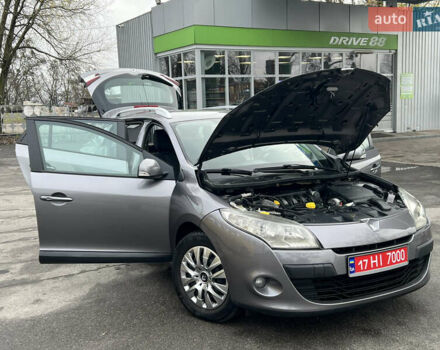 Рено Меган, объемом двигателя 1.6 л и пробегом 216 тыс. км за 6800 $, фото 55 на Automoto.ua