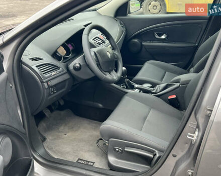 Рено Меган, объемом двигателя 1.6 л и пробегом 216 тыс. км за 6800 $, фото 25 на Automoto.ua