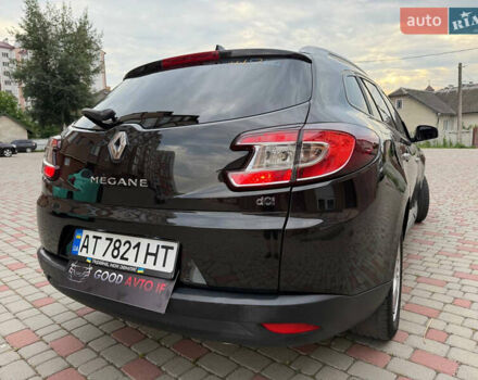 Рено Меган, объемом двигателя 1.5 л и пробегом 278 тыс. км за 6400 $, фото 13 на Automoto.ua