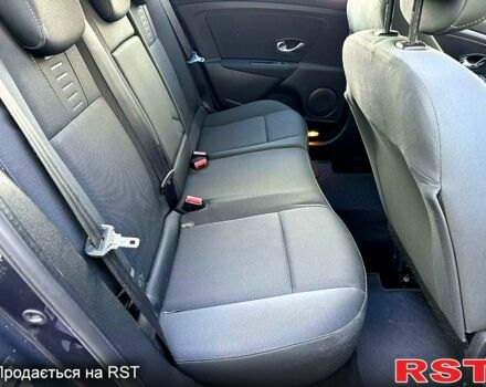 Рено Меган, объемом двигателя 1.9 л и пробегом 260 тыс. км за 7500 $, фото 4 на Automoto.ua