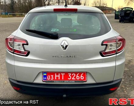Рено Меган, об'ємом двигуна 1.6 л та пробігом 164 тис. км за 6799 $, фото 4 на Automoto.ua