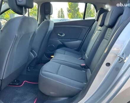 Рено Меган, объемом двигателя 1.5 л и пробегом 200 тыс. км за 7300 $, фото 26 на Automoto.ua