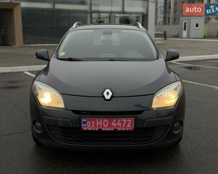 Рено Меган, объемом двигателя 1.6 л и пробегом 192 тыс. км за 7900 $, фото 1 на Automoto.ua