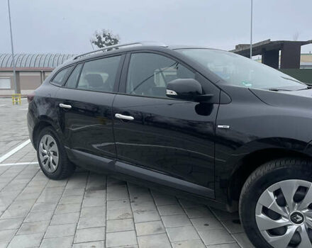 Рено Меган 2011 в Черкассах на Automoto.ua Рено Меган, объемом двигателя 1.4 л и пробегом 270 тыс. км за 6600 $, фото 1 на Automoto.ua