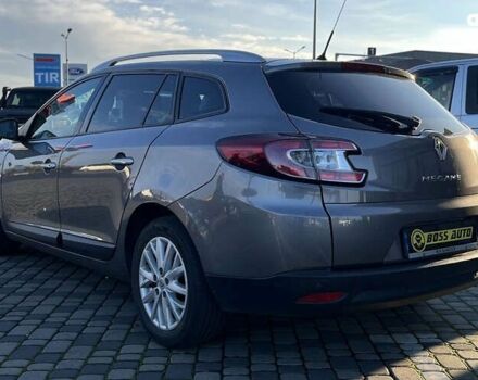 Рено Меган, объемом двигателя 1.5 л и пробегом 208 тыс. км за 7800 $, фото 4 на Automoto.ua