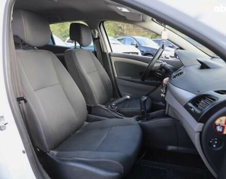 Рено Меган, объемом двигателя 0 л и пробегом 211 тыс. км за 8000 $, фото 9 на Automoto.ua