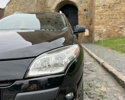 Рено Меган, объемом двигателя 0 л и пробегом 166 тыс. км за 8200 $, фото 4 на Automoto.ua