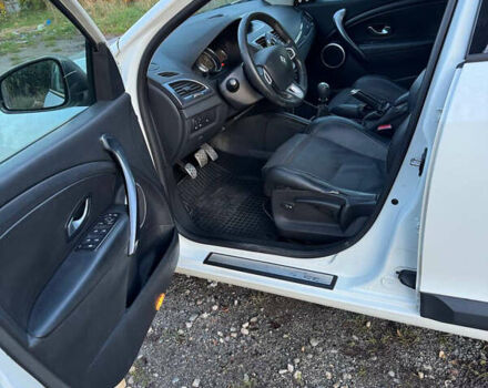 Рено Меган, объемом двигателя 1.9 л и пробегом 260 тыс. км за 3999 $, фото 6 на Automoto.ua