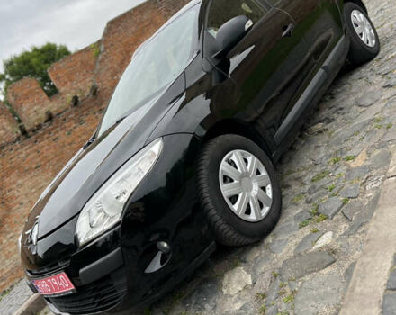 Рено Меган, объемом двигателя 0 л и пробегом 166 тыс. км за 8200 $, фото 6 на Automoto.ua