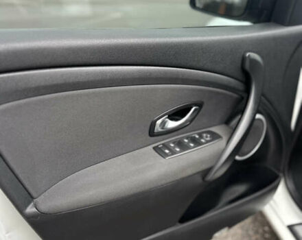 Рено Меган, объемом двигателя 1.46 л и пробегом 197 тыс. км за 8200 $, фото 6 на Automoto.ua