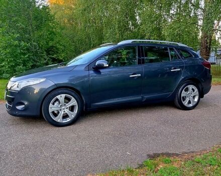 Рено Меган, объемом двигателя 1.5 л и пробегом 225 тыс. км за 6900 $, фото 1 на Automoto.ua