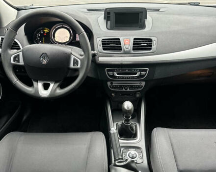 Рено Меган, объемом двигателя 1.46 л и пробегом 197 тыс. км за 8200 $, фото 5 на Automoto.ua