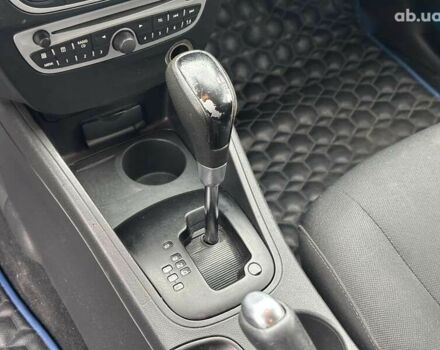 Рено Меган, объемом двигателя 1.6 л и пробегом 298 тыс. км за 6990 $, фото 23 на Automoto.ua