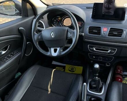 Рено Меган, объемом двигателя 1.5 л и пробегом 208 тыс. км за 7800 $, фото 14 на Automoto.ua