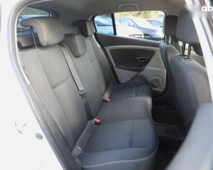 Рено Меган, объемом двигателя 0 л и пробегом 211 тыс. км за 8000 $, фото 8 на Automoto.ua