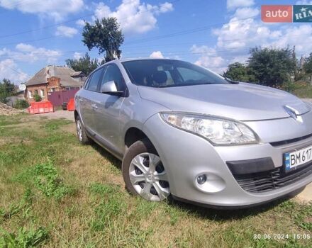Рено Меган, объемом двигателя 1.46 л и пробегом 280 тыс. км за 7700 $, фото 11 на Automoto.ua