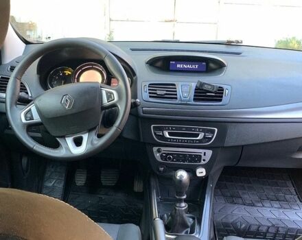Рено Меган, объемом двигателя 1.5 л и пробегом 285 тыс. км за 6700 $, фото 17 на Automoto.ua