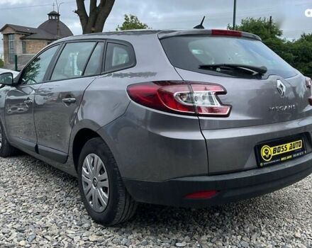 Рено Меган, объемом двигателя 1.5 л и пробегом 245 тыс. км за 7700 $, фото 3 на Automoto.ua