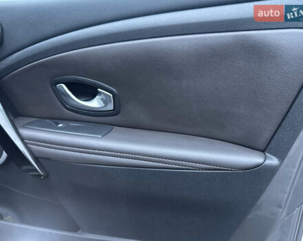 Рено Меган, объемом двигателя 1.5 л и пробегом 220 тыс. км за 9800 $, фото 53 на Automoto.ua