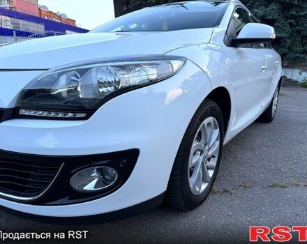 Рено Меган, объемом двигателя 1.6 л и пробегом 180 тыс. км за 8700 $, фото 6 на Automoto.ua