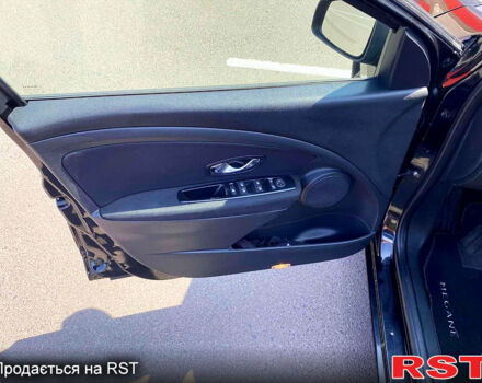 Рено Меган, объемом двигателя 1.5 л и пробегом 256 тыс. км за 7500 $, фото 8 на Automoto.ua