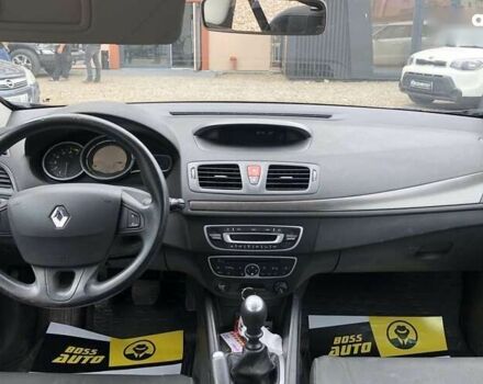 Рено Меган, об'ємом двигуна 1.4 л та пробігом 197 тис. км за 6500 $, фото 17 на Automoto.ua