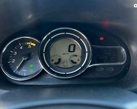 Рено Меган, объемом двигателя 1.5 л и пробегом 225 тыс. км за 8600 $, фото 9 на Automoto.ua