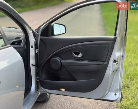 Рено Меган, об'ємом двигуна 1.5 л та пробігом 299 тис. км за 6900 $, фото 11 на Automoto.ua