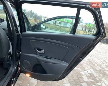 Рено Меган, объемом двигателя 1.5 л и пробегом 215 тыс. км за 7200 $, фото 11 на Automoto.ua