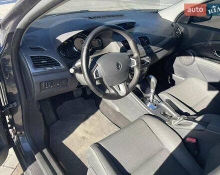 Рено Меган, объемом двигателя 1.5 л и пробегом 280 тыс. км за 6750 $, фото 10 на Automoto.ua