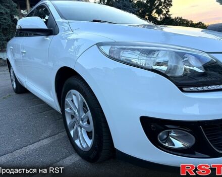 Рено Меган, объемом двигателя 1.6 л и пробегом 180 тыс. км за 8700 $, фото 5 на Automoto.ua