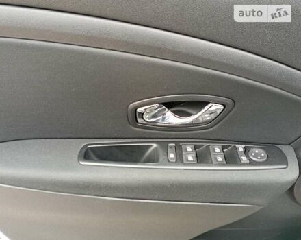 Рено Меган, объемом двигателя 1.5 л и пробегом 186 тыс. км за 8999 $, фото 71 на Automoto.ua