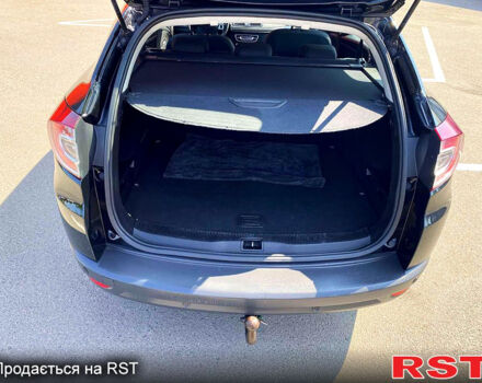 Рено Меган, объемом двигателя 1.5 л и пробегом 256 тыс. км за 7500 $, фото 6 на Automoto.ua