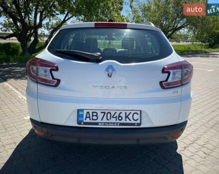Рено Меган, объемом двигателя 1.46 л и пробегом 210 тыс. км за 7600 $, фото 3 на Automoto.ua
